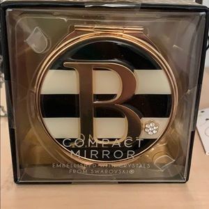 Compact mirror, brand new never opened